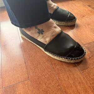 Chic Black Espadrille Flats